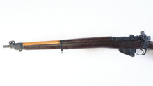 Charger l'image dans le visualiseur de la galerie, Lee Enfield Long Branch No4 MK I en 303 British