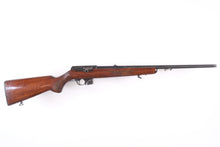 Charger l'image dans le visualiseur de la galerie, Carabine semi-automatique Brno 581 en calibre 22LR