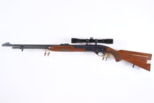 Load image into Gallery viewer, Remington  Speedmaster 552 in 22LR SKU: 25558
