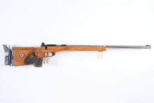 Load image into Gallery viewer, Anschutz Target rifle in 22LR SKU: 25579
