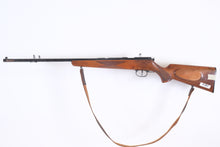 Load image into Gallery viewer, Anschutz single shot in 22LR , SKU: 29162

