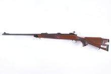 Load image into Gallery viewer, Remington 700 in 7mm Rem.Mag. SKU: 22304
